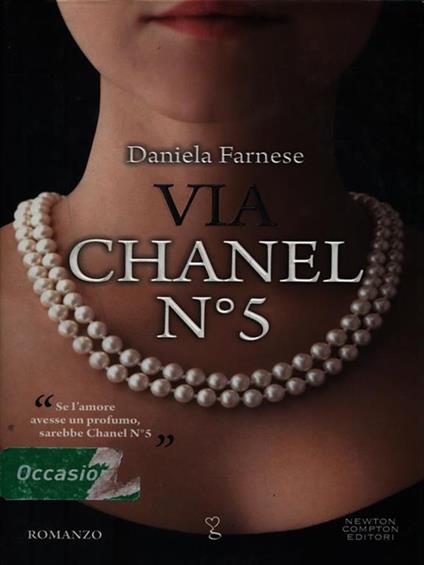 Via Chanel - Daniela Farnese - copertina