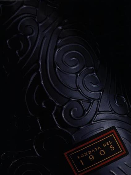 Cento anni di uve e vini della cantina La Versa - copertina