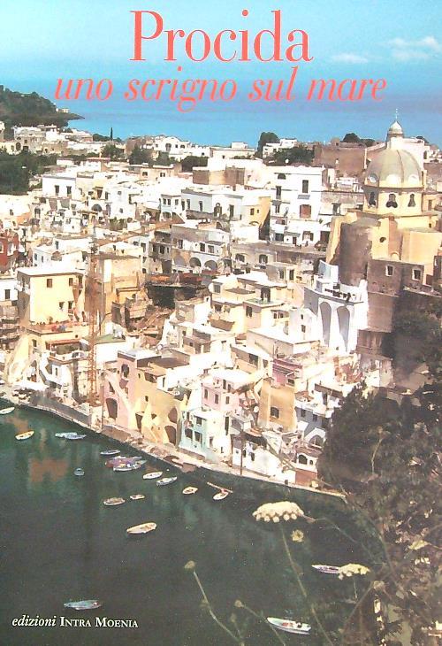 Procida, uno scrigno sul mare