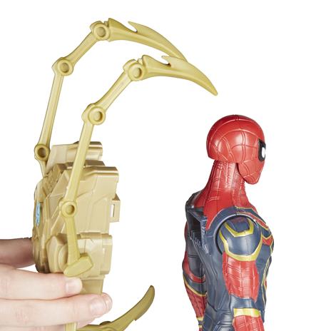 Avengers. Titan Hero. Infinity War. Iron Spider con Power Pack - 4