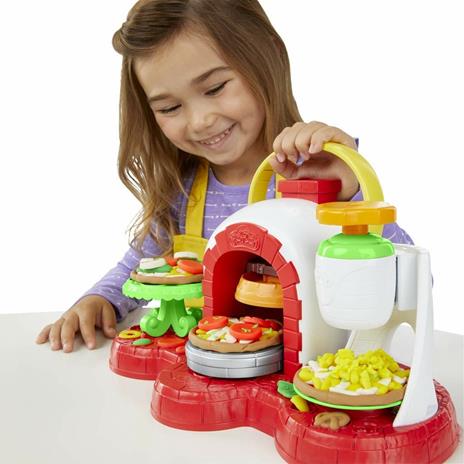 Play-Doh Kitchen Creations - La Pizzeria, playset con 5 vasetti di pasta da modellare - 3