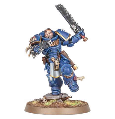 Warhammer 40000 - Space Marines - Liutenant Titus - 2