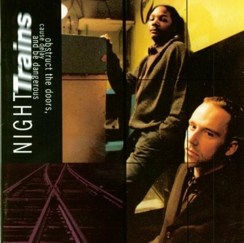 DISCOVER MUSIC STORE