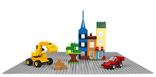 LEGO (10701). Base grigia - 7