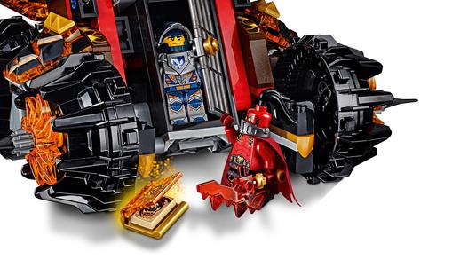 LEGO Nexo Knights (70321). Macchina d'assedio del generale Magmar - 10