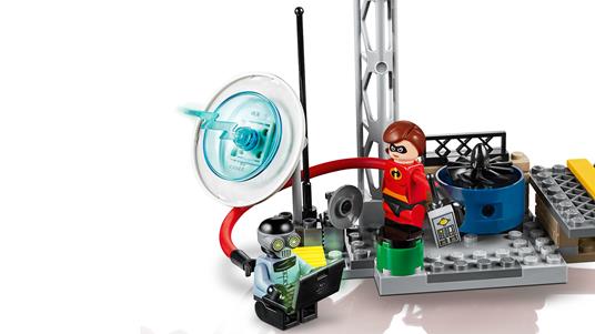 LEGO Juniors (10759). Gli Incredibili. Inseguimento sul tetto di Elastigirl - 12