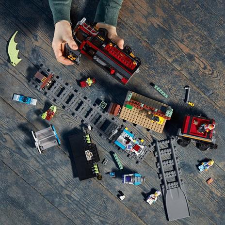 LEGO Hidden Side (70424). Espresso Fantasma - 11