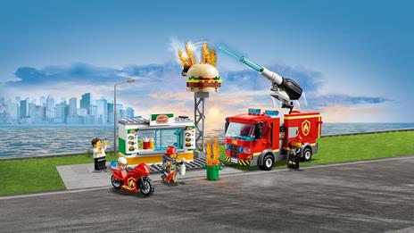 LEGO City Fire (60214). Fiamme al Burger Bar - 5
