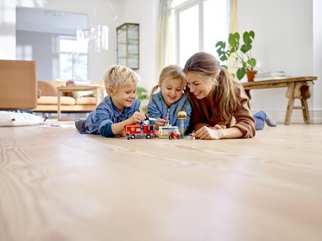 LEGO City Fire (60214). Fiamme al Burger Bar - 11