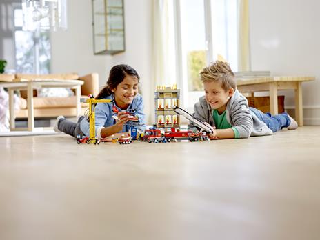 LEGO City Fire (60216). Missione antincendio in città - 12