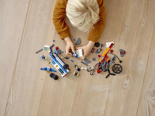 LEGO City Police (60209). Polizia aerea: furto di diamanti - 11