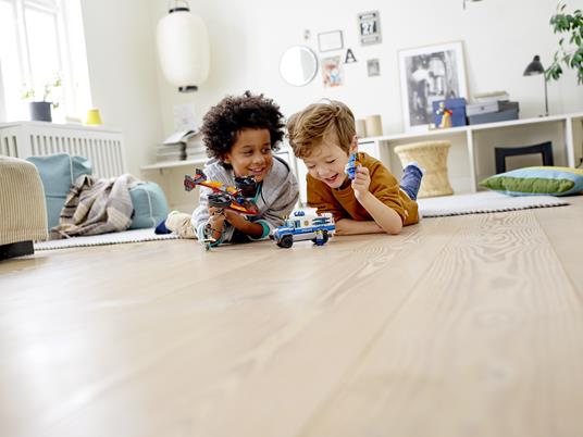 LEGO City Police (60209). Polizia aerea: furto di diamanti - 2