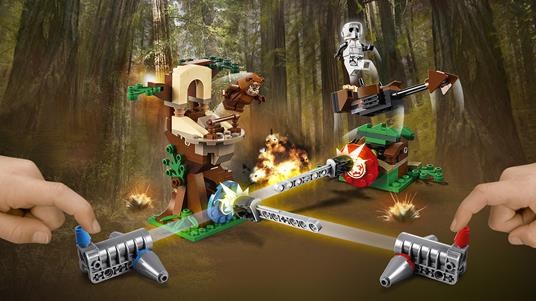 LEGO Star Wars Action Battle (75238). Assalto a Endor - 4