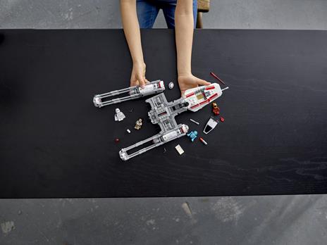 LEGO Star Wars (75249). Y-Wing Starfighter della Resistenza - 11