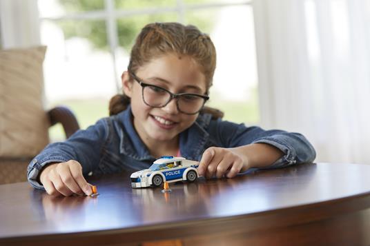 LEGO City Police (60239). Auto di pattuglia della polizia - 9