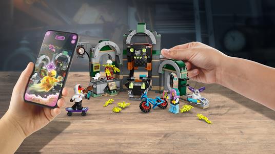 LEGO Hidden Side (70430). La metropolitana di Newbury - 4