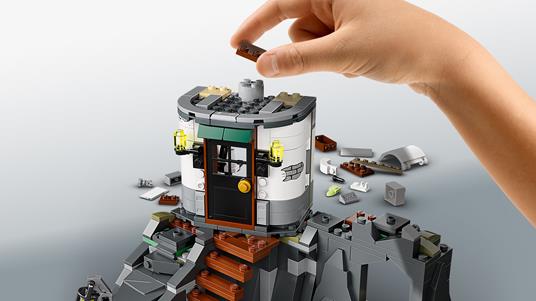 LEGO Hidden Side (70431). Il faro delle tenebre - 10