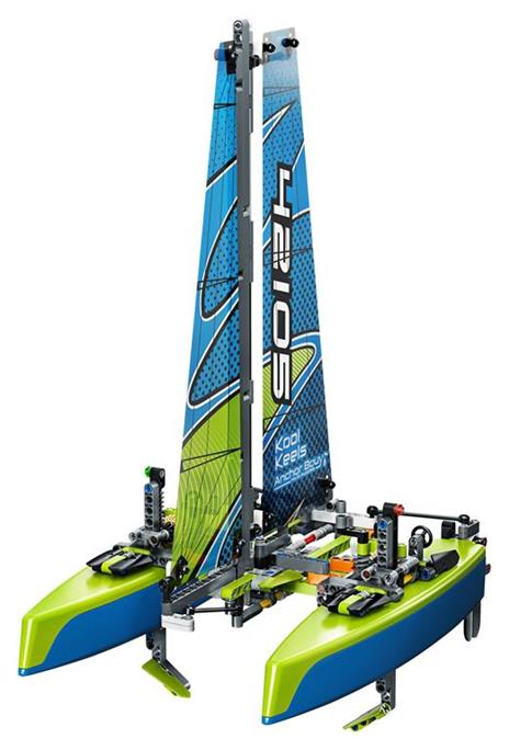 LEGO Technic (42105). Catamarano - 4