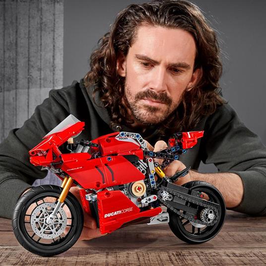 LEGO Technic 42107 Ducati Panigale V4 R, Moto Giocattolo da Collezione, Modellismo, Replica Modello Originale, Set per Adulti - 2