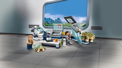 LEGO Jurassic World (75939). Il laboratorio del Dottor Wu: fuga dei baby dinosauri - 4