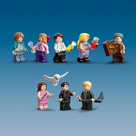 LEGO Harry Potter 75969 Torre di Astronomia di Hogwarts, Castello Giocattolo Compatibile, Giochi per Bambini dai 9 Anni - 10
