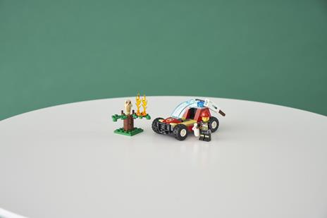 LEGO City Fire (60247). Incendio nella foresta - 9
