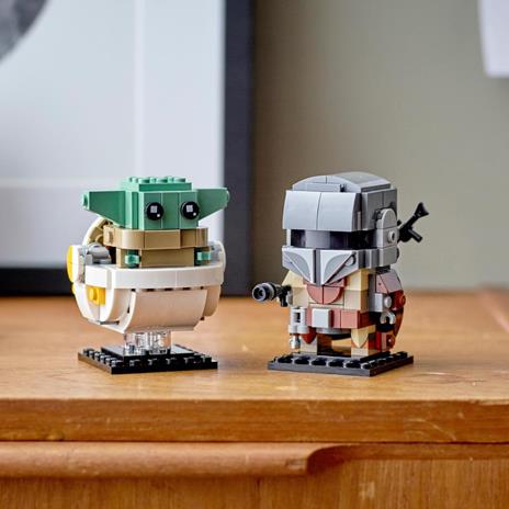 LEGO Star Wars 75317 Il Mandaloriano e il Bambino, Modellini da Costruire di Brickheadz con 'Baby Yoda', Idee Regalo - 4