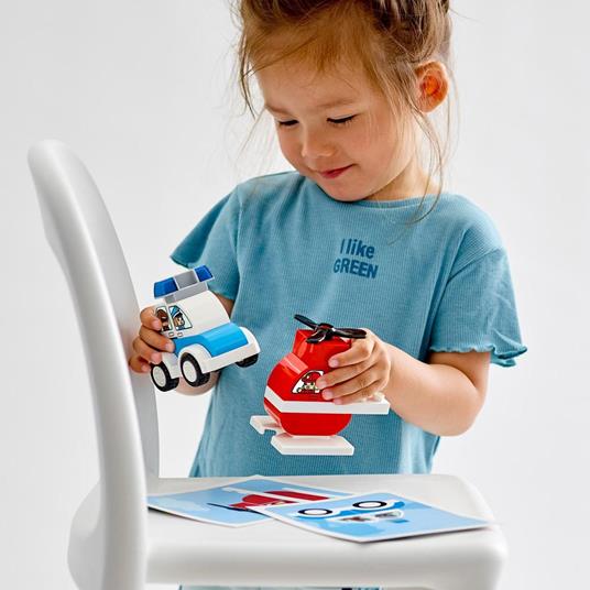 LEGO DUPLO 10957 Elicottero Antincendio e Auto della Polizia, Giochi Bambini 1,5+ Anni, Set da Collezione, Abilità Motorie - 2