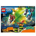 LEGO City 60299 Stuntz Competizione Acrobatica, Set con 2 Moto Giocattolo, Cerchio di Fuoco e Minifigure di Duke DeTain
