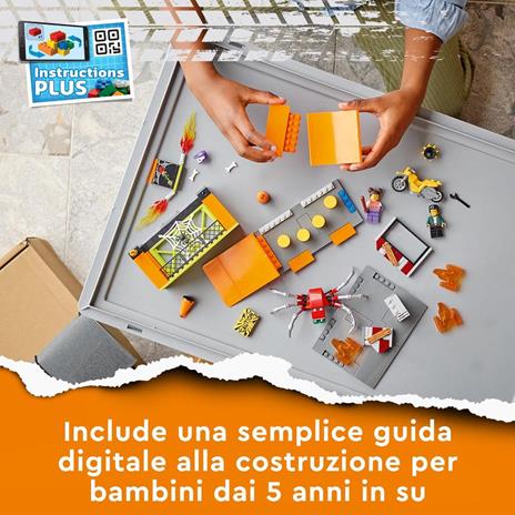 LEGO City 60293 Stuntz Stunt Park, Set da Costruzione con Moto Giocattolo con Meccanismo a Spinta, Rampe e Minifigura Pilota - 6