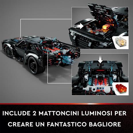 LEGO Technic 42127 BATMOBILE DI BATMAN, Modellino Auto da Costruire con Mattoncini Luminosi, Set del Film del 2022 - 3