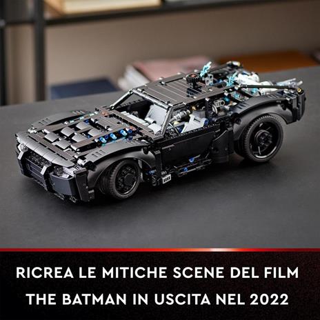 LEGO Technic 42127 BATMOBILE DI BATMAN, Modellino Auto da Costruire con Mattoncini Luminosi, Set del Film del 2022 - 6