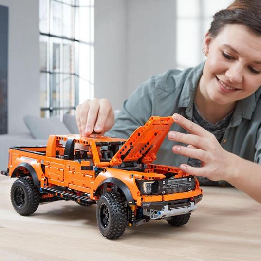 LEGO Technic 42126 Ford F-150 Raptor Furgone pick-up, Set Costruzioni Avanzato per Adulti, Modellino Auto da Costruire - 2