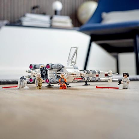 LEGO Star Wars 75301 X-Wing Fighter di Luke Skywalker, Set Guerre Stellari, Minifigure della Principessa Leila e Droide R2-D2 - 8