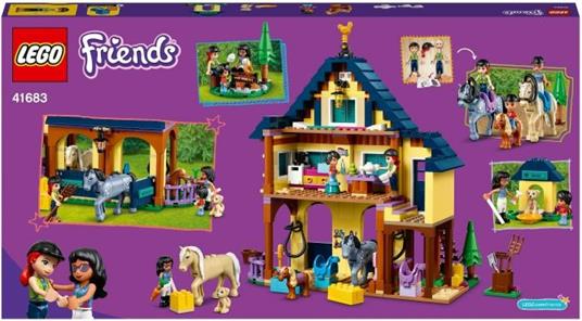 LEGO Friends 41683 Il Centro Equestre nel Bosco, Scuderia dei