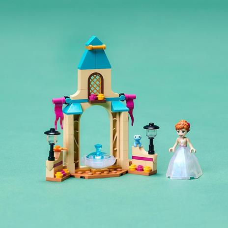 LEGO Disney 43198 Il Cortile del Castello di Anna, Giocattolo con Principessa Frozen 2, Collezione Abito Diamante - 6