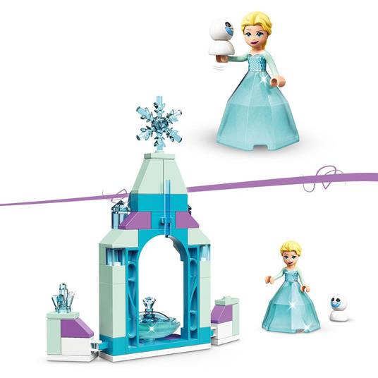LEGO Disney 43199 Il Cortile del Castello di Elsa, Giocattolo con Principessa Frozen 2, Collezione Abito Diamante - 4