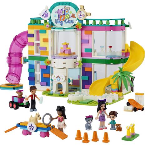 LEGO Friends 41718 Centro Day Care dei Cuccioli, Parco Giochi per Animali di Heartlake City, Gioco per Bambini di 7+ Anni - 8