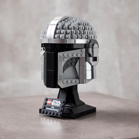 LEGO Star Wars 75328 Casco del Mandaloriano, Elmo da Collezione, Regalo per Adulti da Esposizione di Guerre Stellari - 3