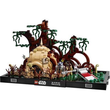 LEGO Star Wars 75330 Diorama Addestramento Jedi su Dagobah, Set Guerre Stellari per Adulti, Minifigure Yoda e Luke Skywalker - 9