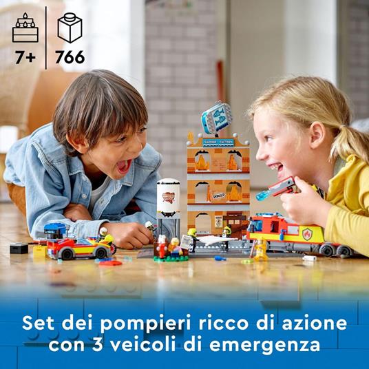 LEGO City Fire 60321 Vigili del Fuoco, Edificio con Fiamme, Camion dei Pompieri Giocattolo, Giochi per Bambini e Bambine - 2