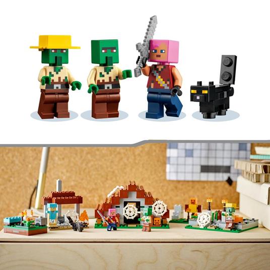 LEGO Minecraft 21190 Il Villaggio Abbandonato, Set di Costruzioni, Accampamento per Cacciatore di Zombie con Accessori - 6