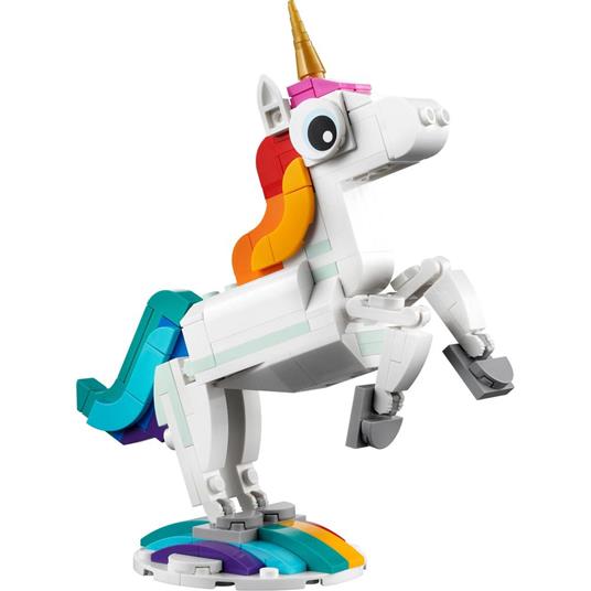 LEGO Creator 31140 Unicorno Magico con Arcobaleno, Set 3 in 1 con Animali Giocattolo Fantastici, Cavalluccio Marino e Pavone - 7