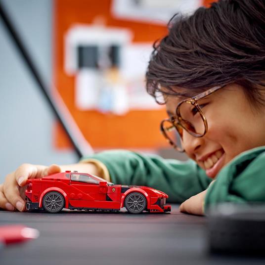 LEGO Speed Champions 76914 Ferrari 812 Competizione, Modellino di Auto da  Costruire, Macchina Giocattolo 2023 da Collezione - LEGO - Harry Potter -  Automobili - Giocattoli