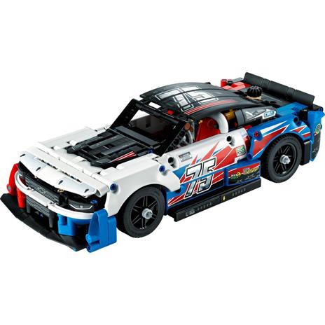 LEGO Technic NASCAR® Next Gen Chevrolet Camaro ZL1 - 7
