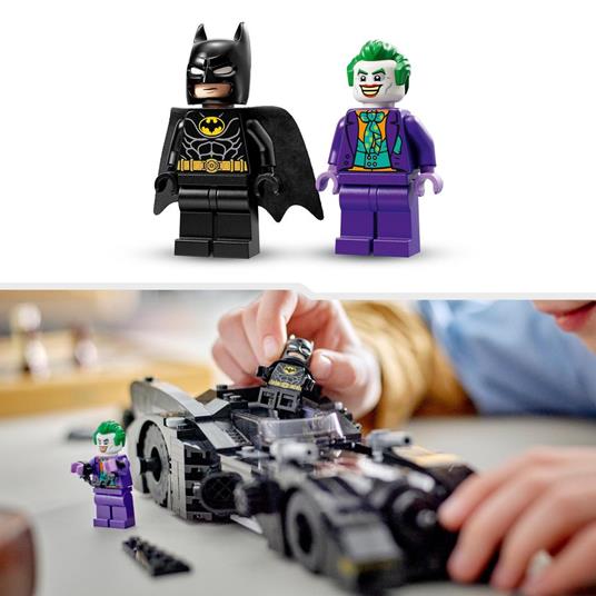 LEGO DC 76224 Batmobile: Inseguimento di Batman vs. The Joker, Iconica Macchina Giocattolo del 1989, Idea Regalo per Bambini - 5