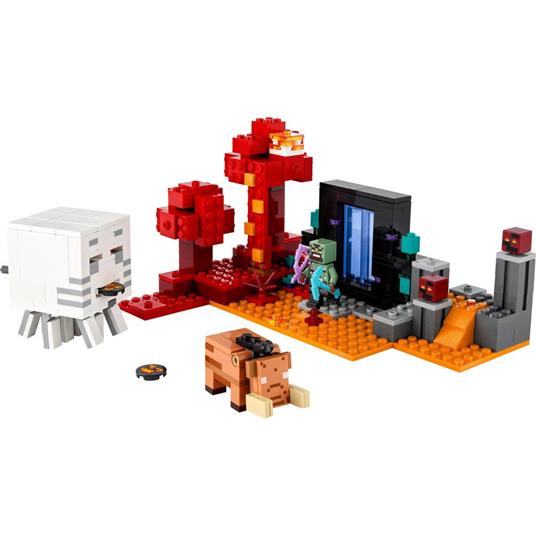 LEGO Minecraft 21255 Agguato nel Portale del Nether, Gioco per Bambini di 8+ Anni, Set con Scene di Battaglia e Personaggi - 7