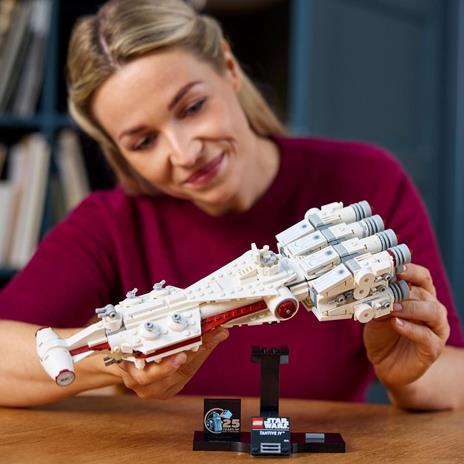 LEGO Star Wars 75376 Tantive IV, Modellino da Costruire di Astronave per Adulti, Idee Regalo per Lui, Lei, Marito o Moglie - 2