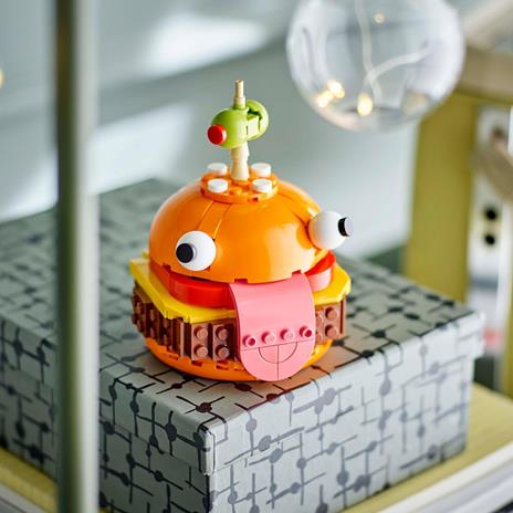 LEGO Fortnite 77070 Durrr Burger, Action Figure dell'Hamburger Giocattolo del Videogioco, Giochi per Bambini 9+ da Collezione - 5