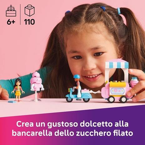 LEGO Friends 42643 Bancarella di Zucchero Filato e Scooter, Giochi di Ruolo Creativi Bambine 6+ con Veicolo e Mini Bamboline - 2